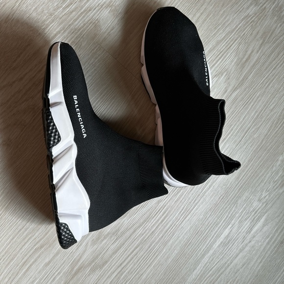 Used balenciaga size 39 - Picture 2 of 3